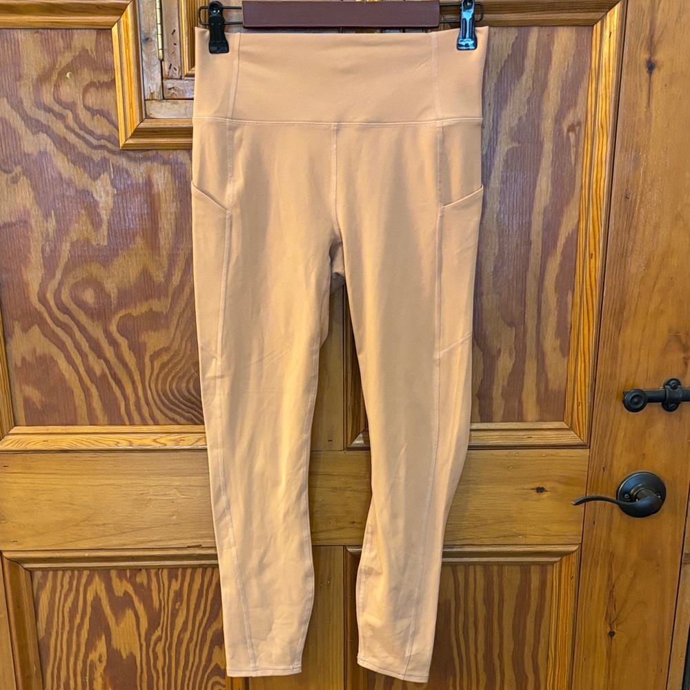 Fabletics Camel High-Waisted 7/8 Leggings